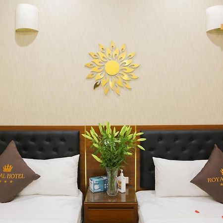 Royal Hotel 河内 外观 照片