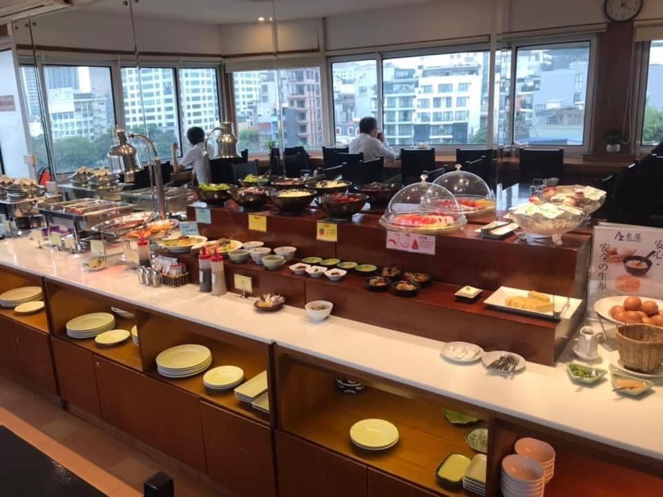 Royal Hotel 河内 外观 照片