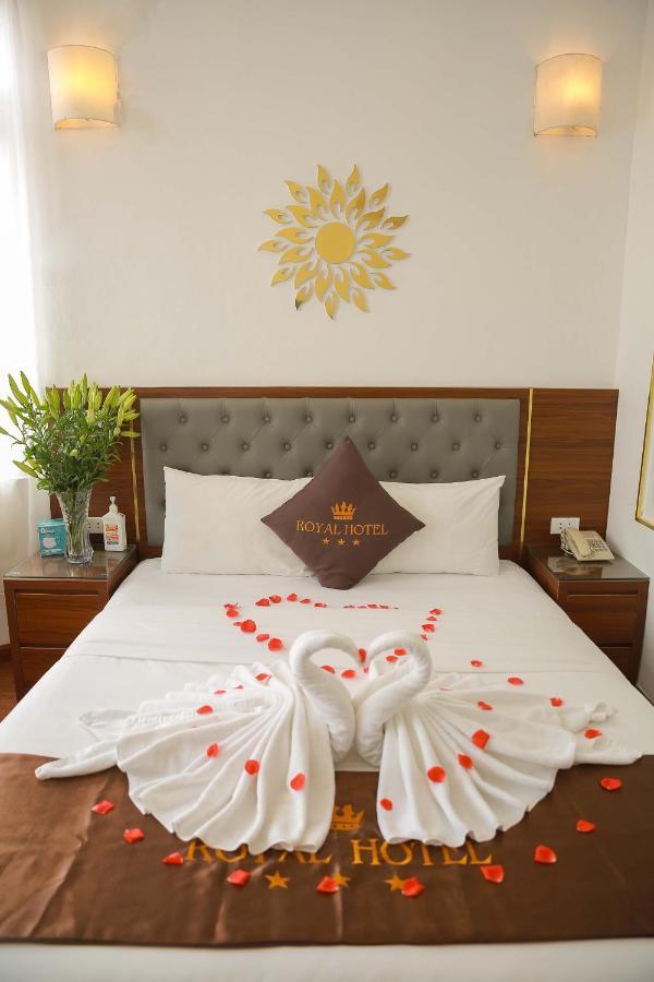 Royal Hotel 河内 外观 照片