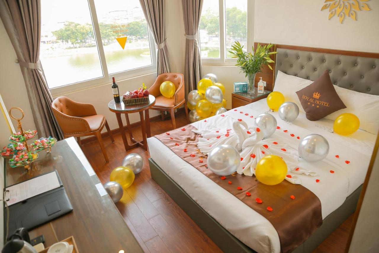 Royal Hotel 河内 外观 照片
