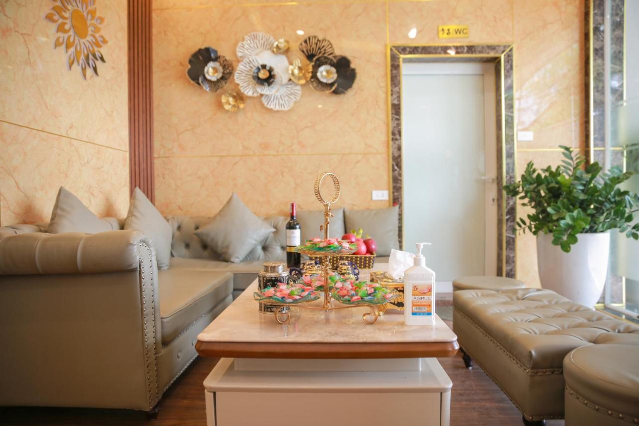 Royal Hotel 河内 外观 照片
