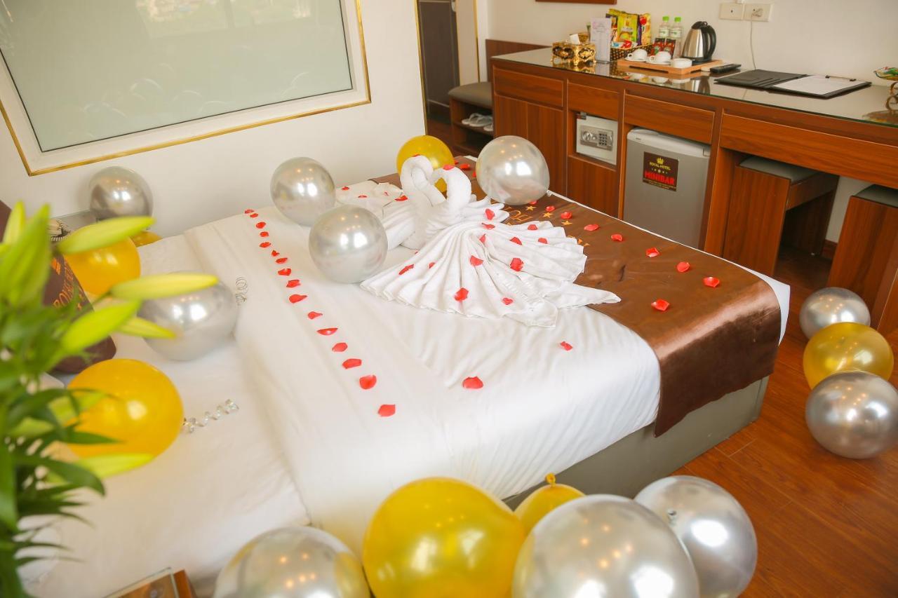 Royal Hotel 河内 外观 照片