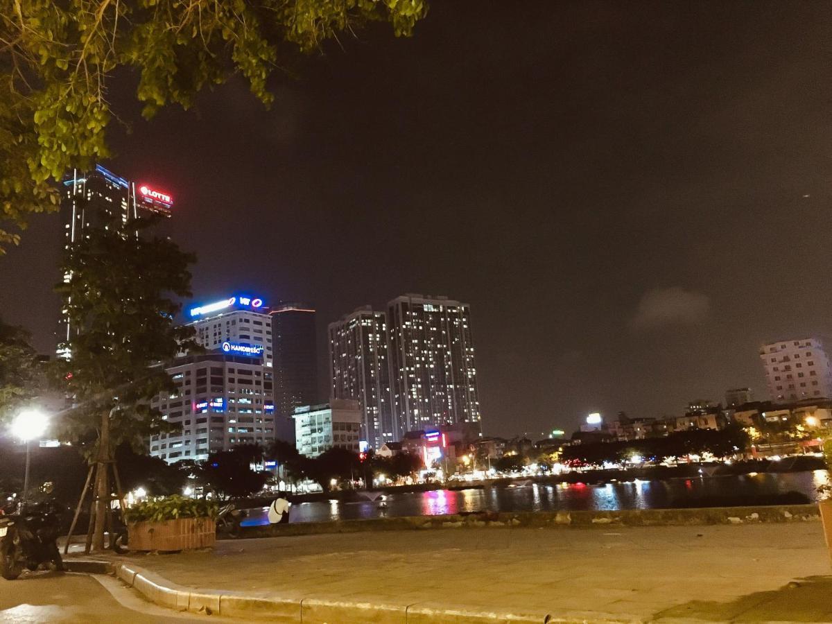 Royal Hotel 河内 外观 照片