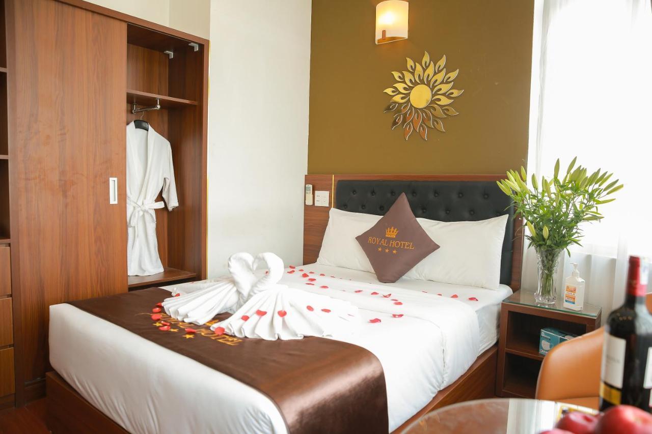 Royal Hotel 河内 外观 照片