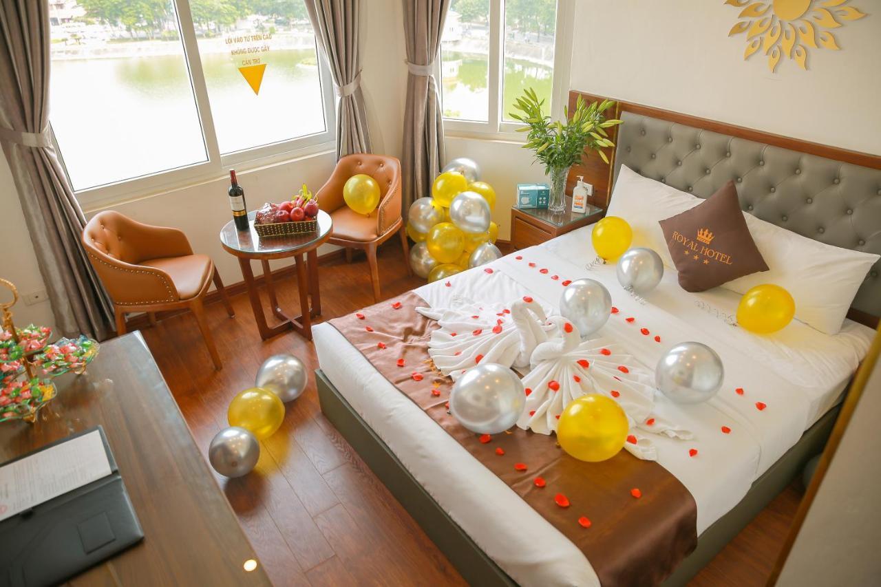Royal Hotel 河内 外观 照片