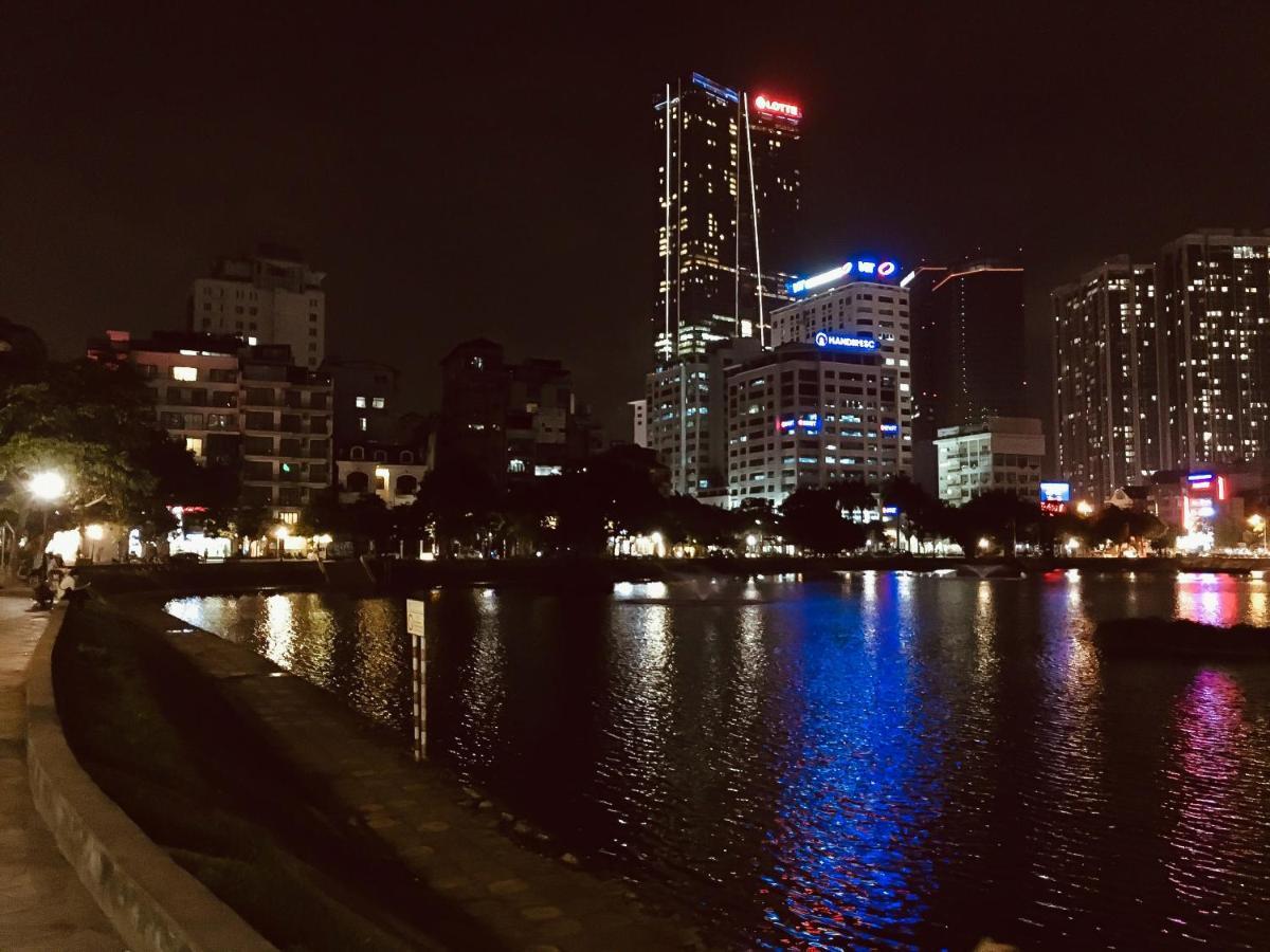 Royal Hotel 河内 外观 照片
